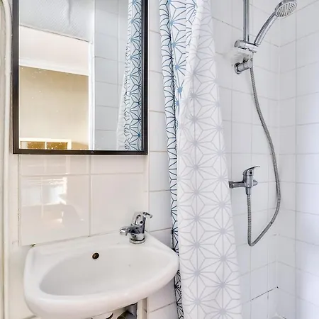 Apartment Studio 2 Steps From The Cathedral Of Nantes! Nantes
