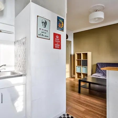 Studio 2 Steps From The Cathedral Of Nantes!
